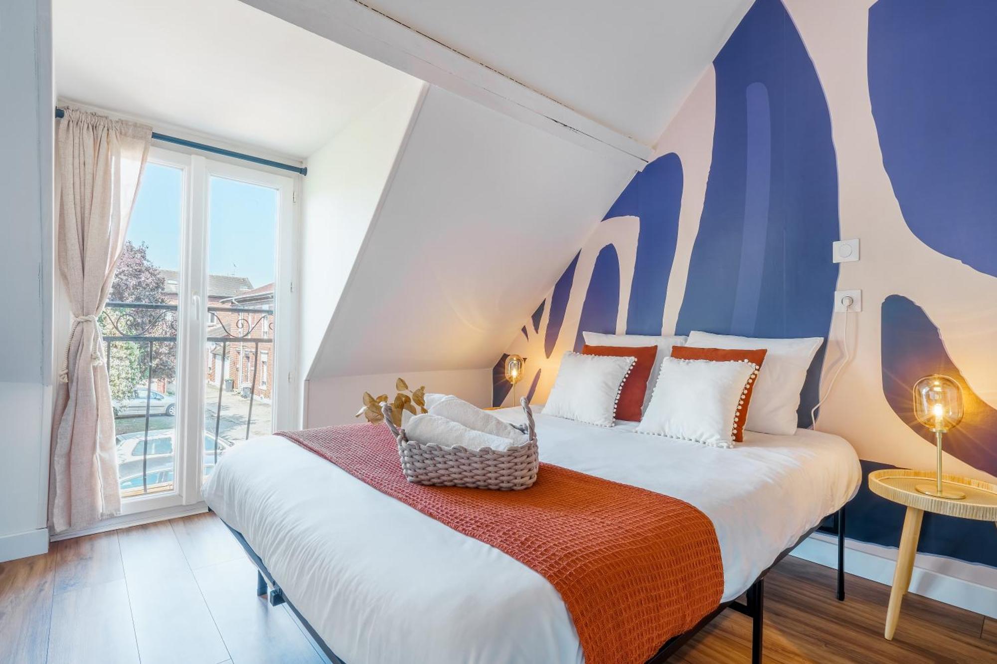 Maisonnette Bleu Horizon Avec Jardin - 2Min Gare - Serenito Homes Saint-Just-en-Chaussee Luaran gambar